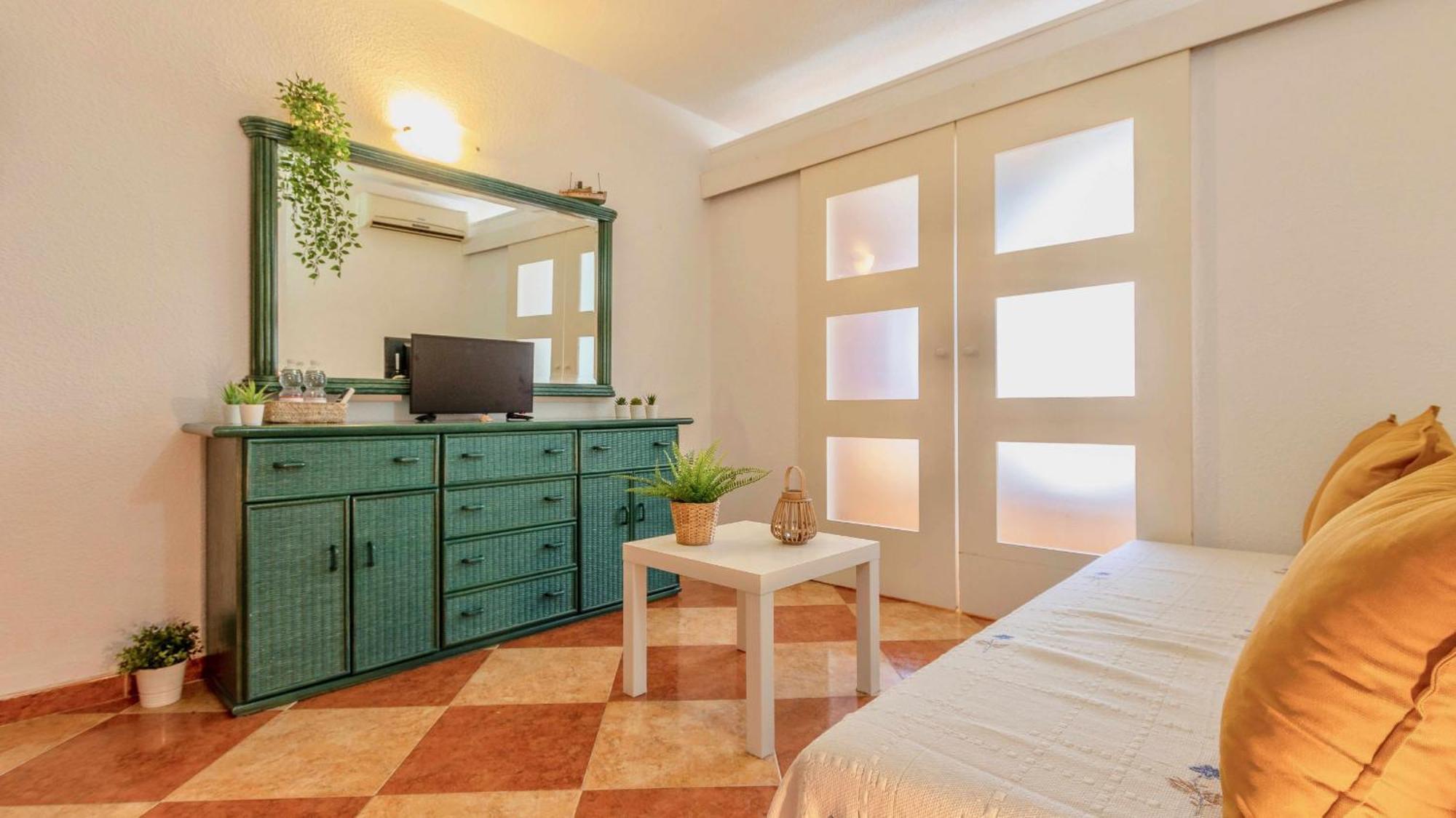 Lejlighed 797 Rentals- Estudio Cerca De La Playa Y Puerto Marina Benalmádena