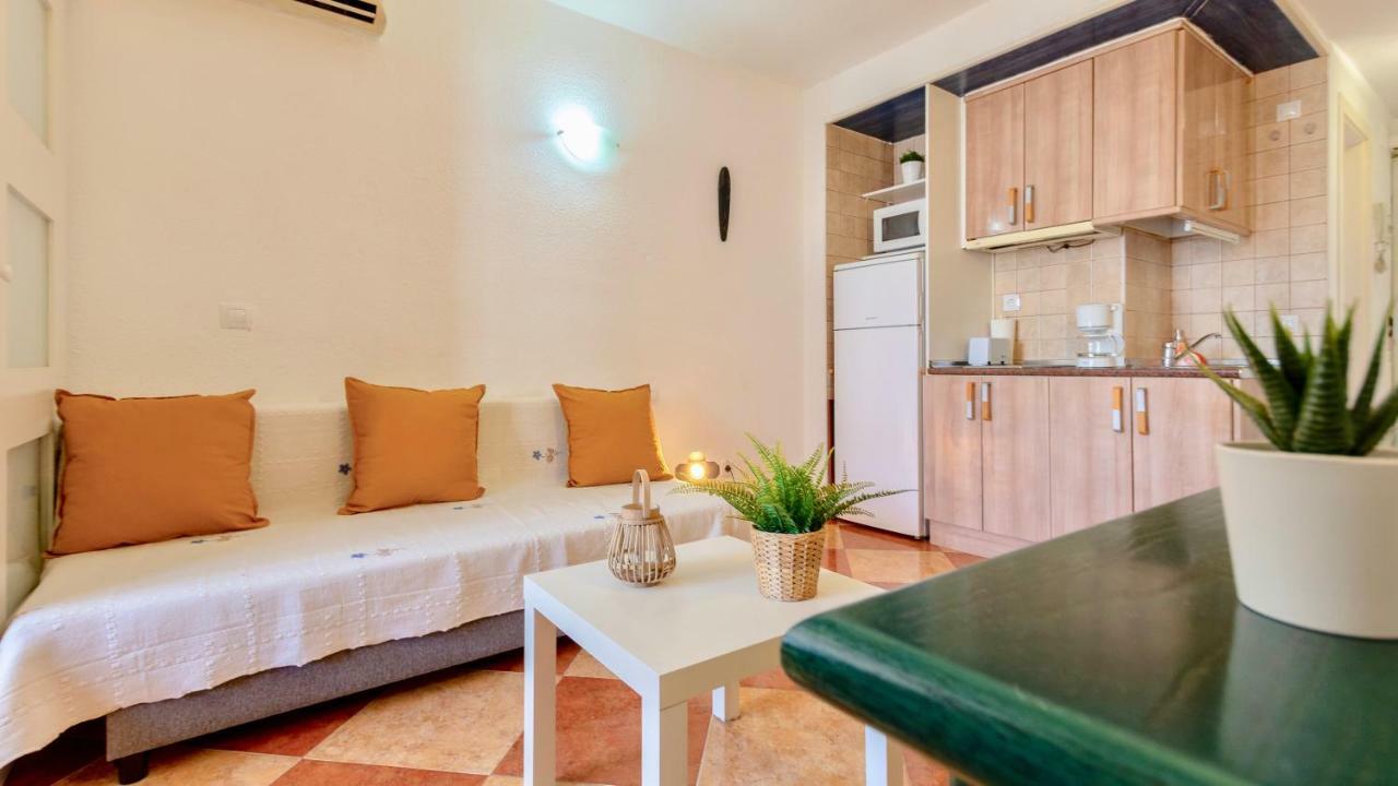 797 Rentals- Estudio Cerca De La Playa Y Puerto Marina Lejlighed Benalmádena